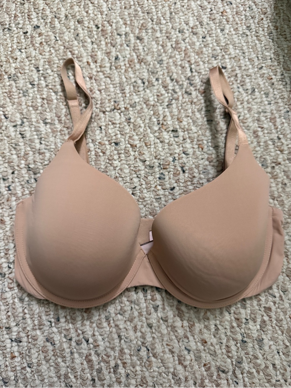 Victoria’s Secret Nude T-Shirt Bra - Lightly Lined Smooth Underwire Support